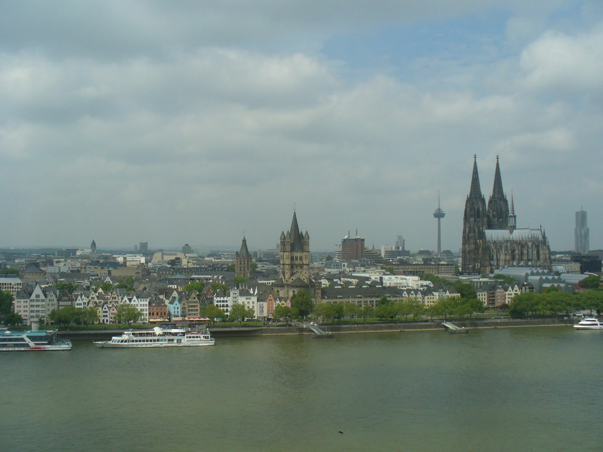 Ferienwohnung Rheinaue Köln Exterior foto